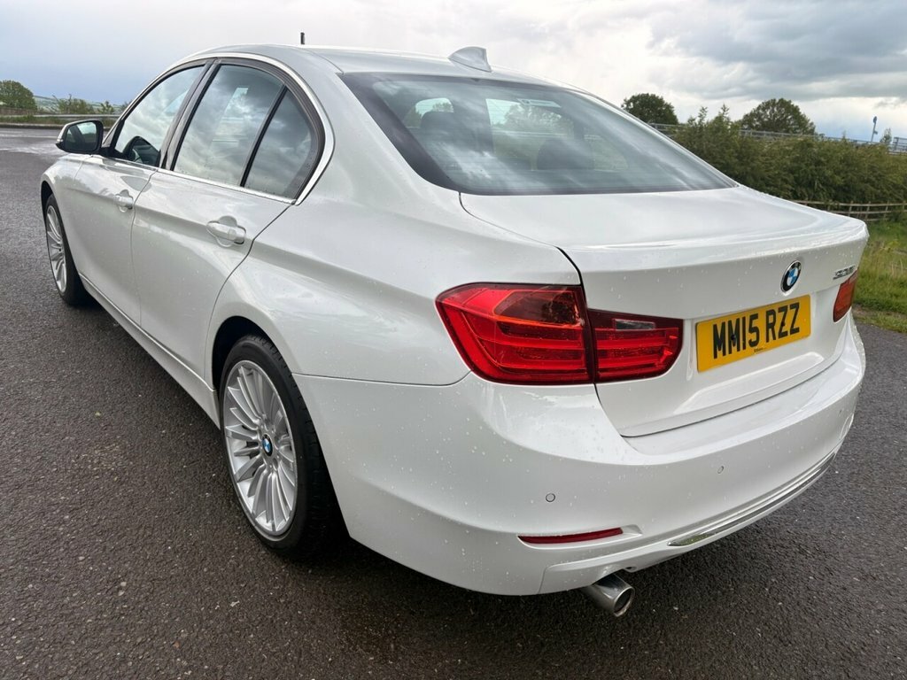 BMW 3 Series 2L Luxury White #6