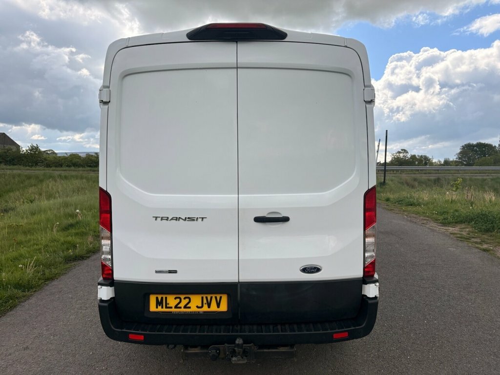 Ford Transit Custom 2L Limited ML22JVV White #6