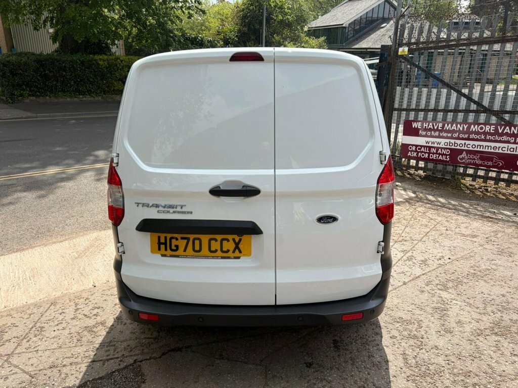 Ford Transit Courier 1L Leader White #6