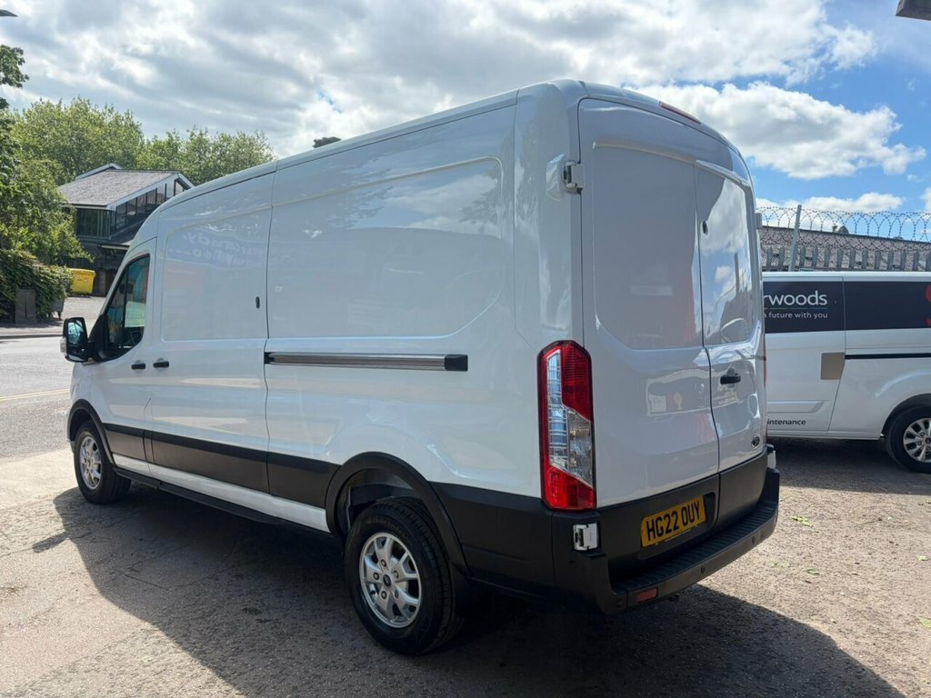 Ford Transit Custom 2L Limited HG22OUY White #4