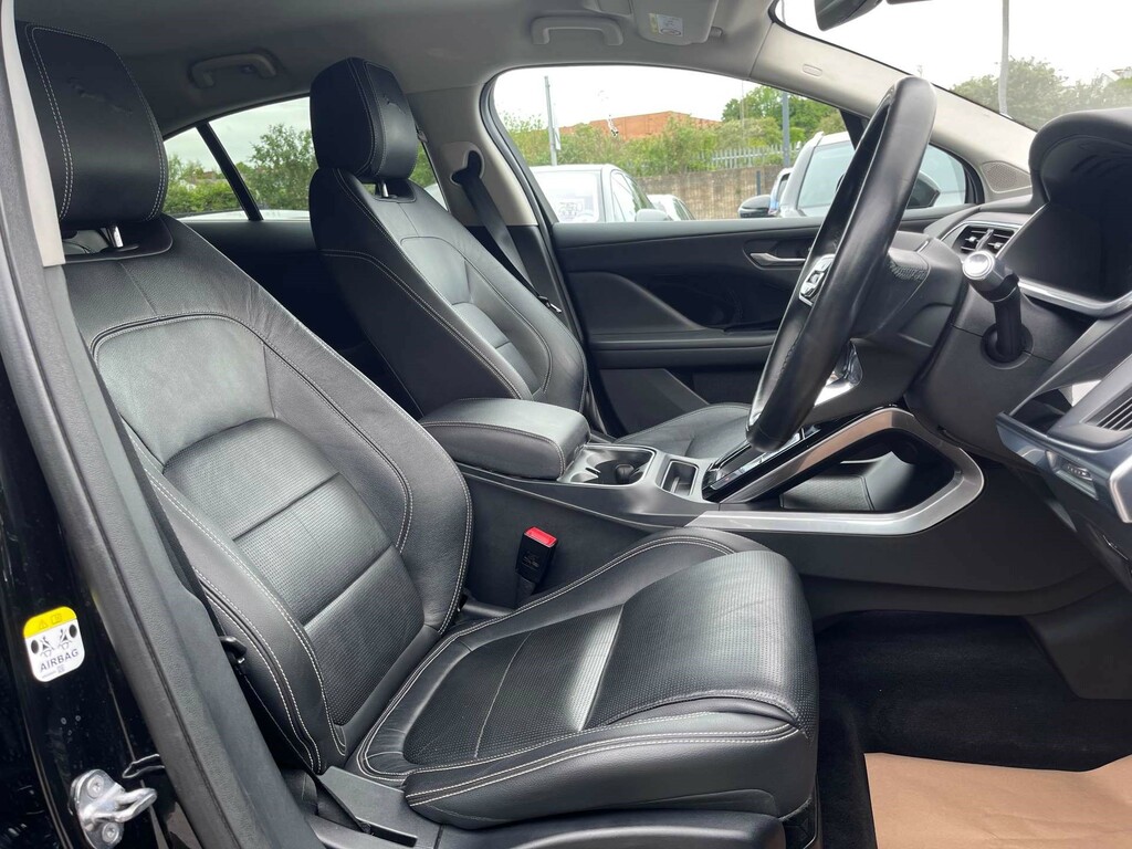 Jaguar I-Pace Electric HG70CSU #6
