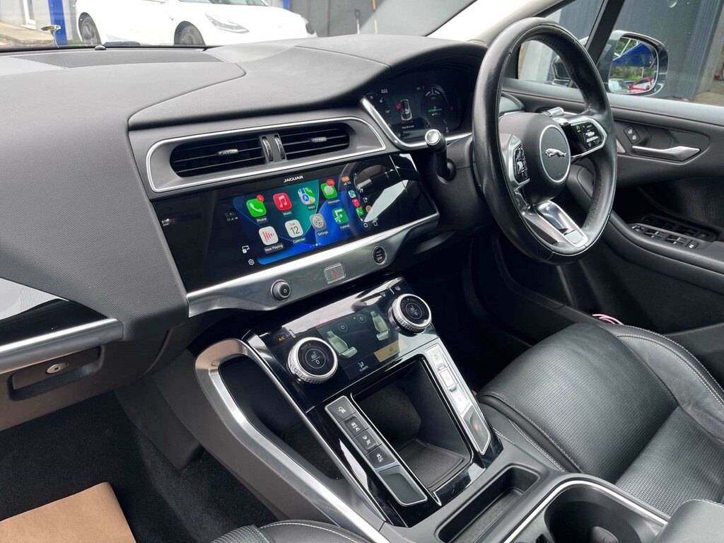 Jaguar I-Pace Electric HG70CSU #4