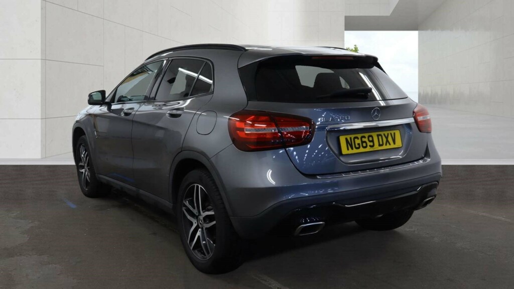 Mercedes-Benz GLA Class Gla 180 Urban Edition NG69DXV Grey #2
