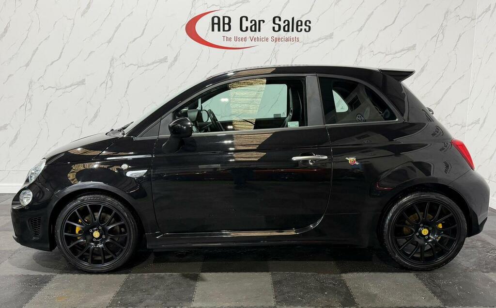 Abarth 595 1.4 T-jet F595 Pista Euro 6 RE22VYR Black #4
