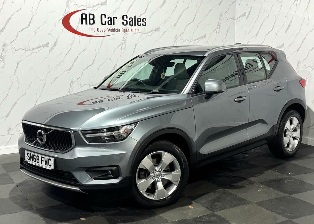 Volvo XC40 2.0 T4 Momentum Pro Awd Euro 6 Ss Grey