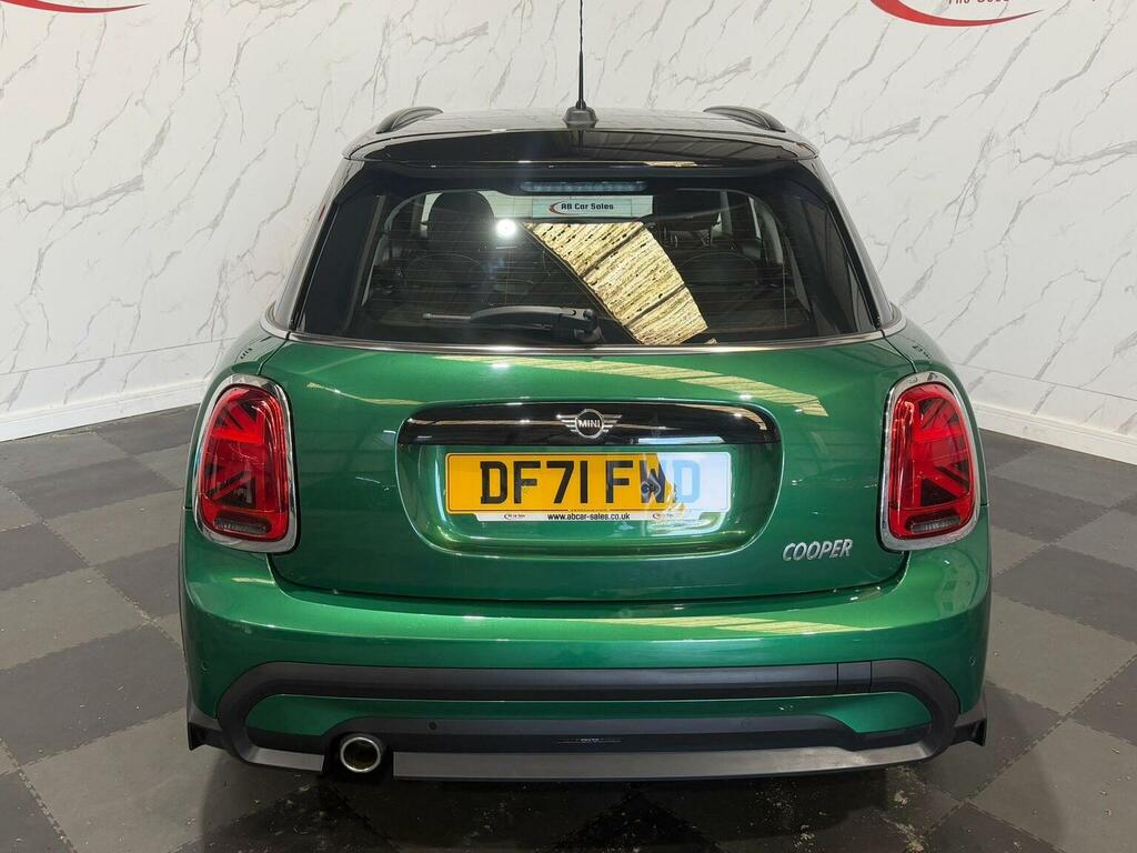 Mini Hatch 1.5 Cooper Classic Steptronic Euro 6 Ss DF71FWD Green #3