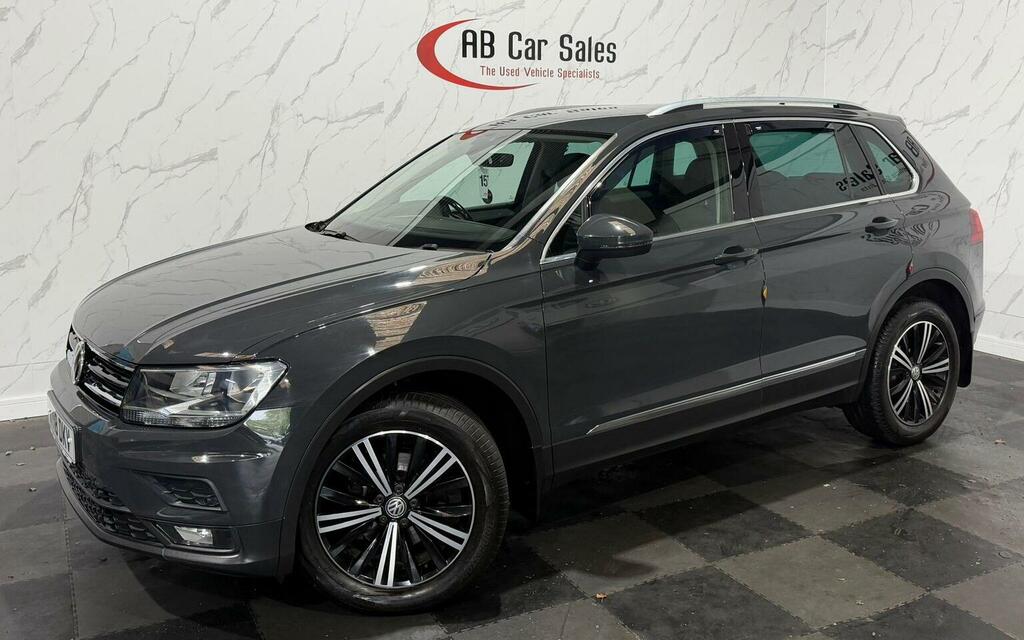 Volkswagen Tiguan 2.0 Tdi Se Navigation Dsg 4Motion Euro 6 Ss Grey