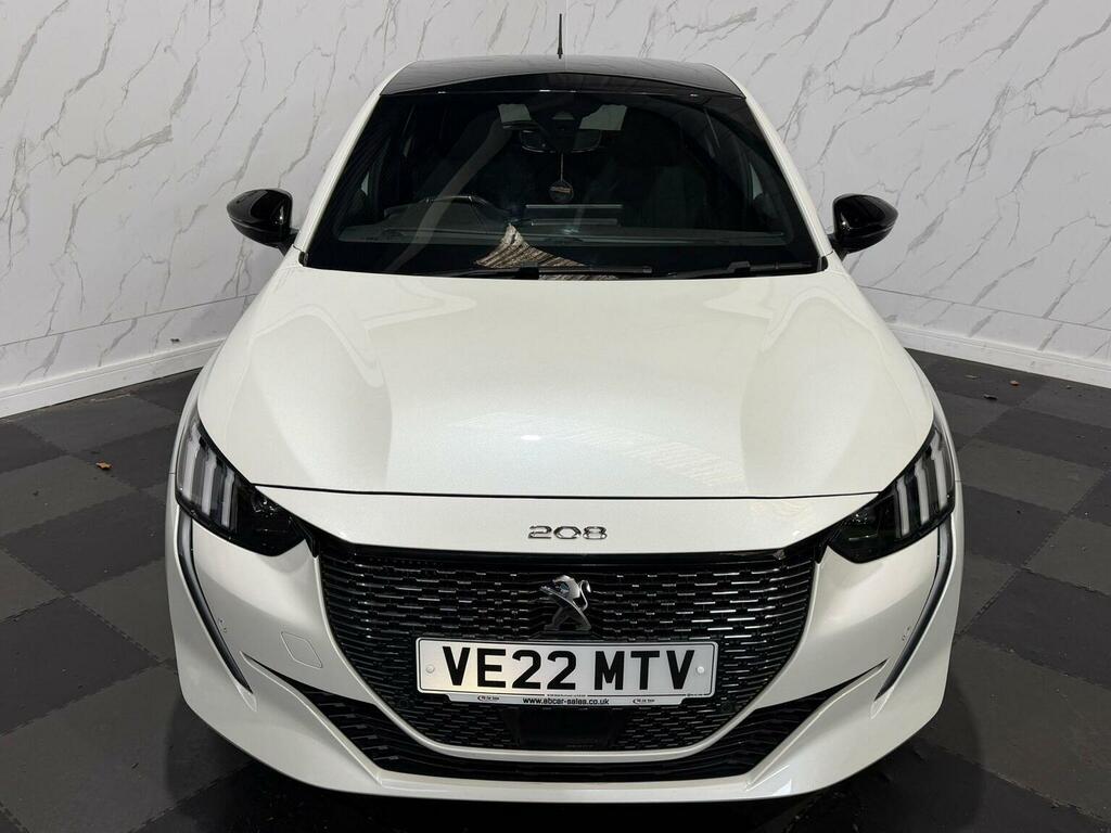Peugeot 208 1.2 Puretech Gt Eat Euro 6 Ss VE22MTV White #2