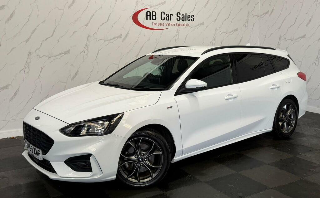 Ford Focus 1.0T Ecoboost St-line Euro 6 Ss White
