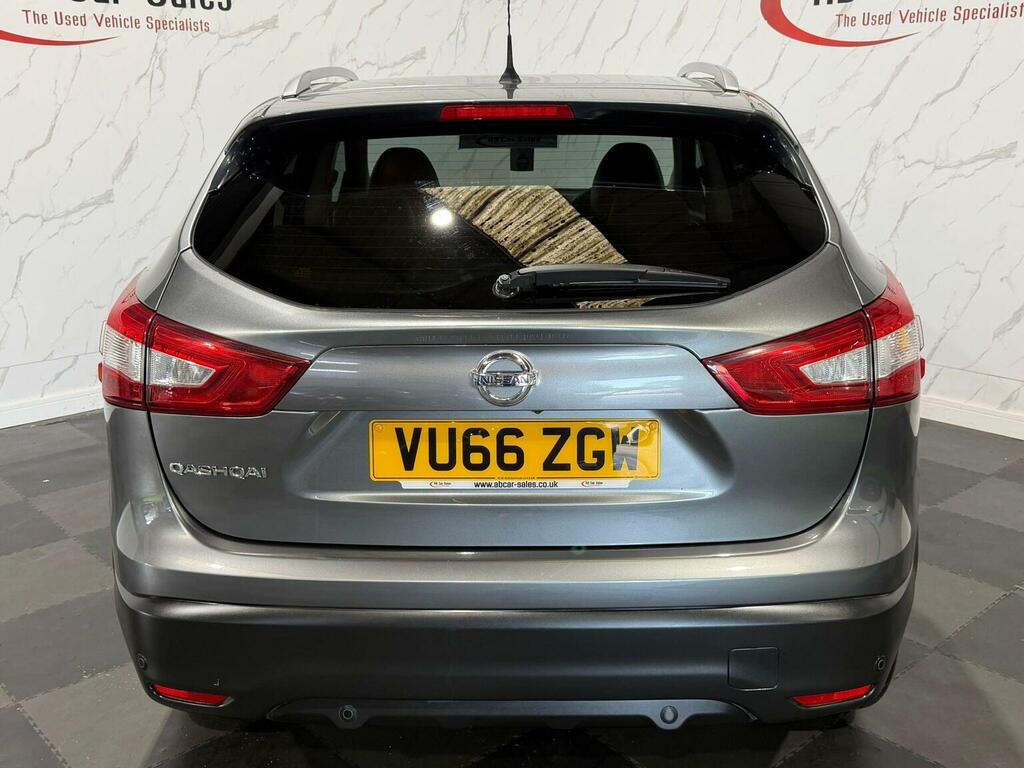 Nissan Qashqai 1.5 Dci Tekna 2Wd Euro 6 Ss VU66ZGW Grey #3