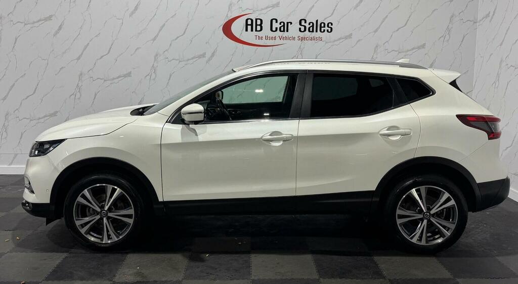 Nissan Qashqai 1.3 Dig-t N-connecta Euro 6 Ss WO19EUB White #6