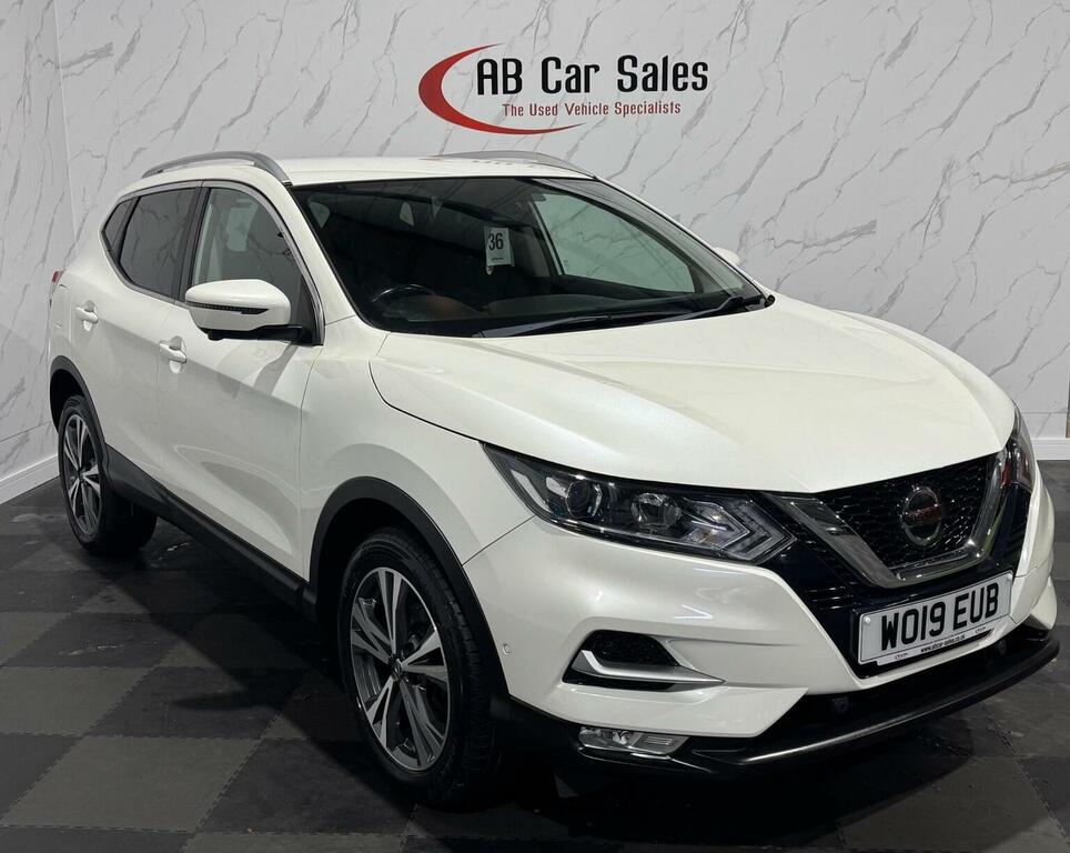 Nissan Qashqai 1.3 Dig-t N-connecta Euro 6 Ss WO19EUB White #4