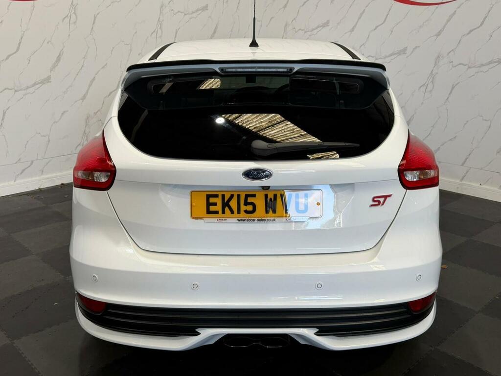 Ford Focus 2.0T Ecoboost St-2 Euro 6 Ss EK15WVU White #3
