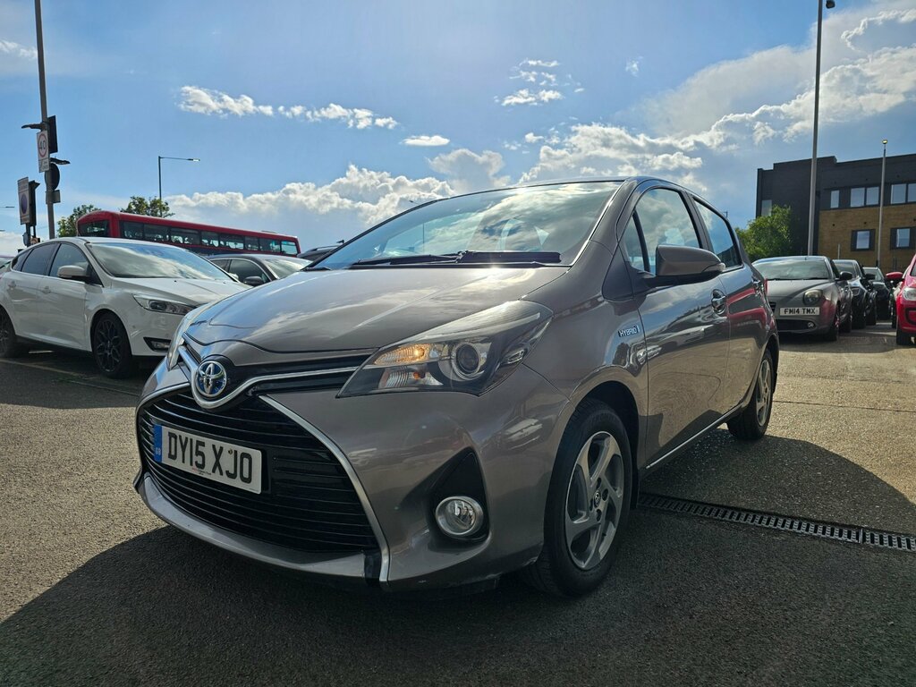 Toyota Yaris 1.5 Vvt-h Icon Hatchback Hybrid E-cvt E DY15XJO Brown #4