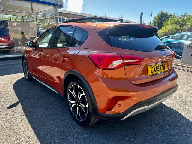Ford Focus Ecoboost Active X Euro CX19CBF Orange #5