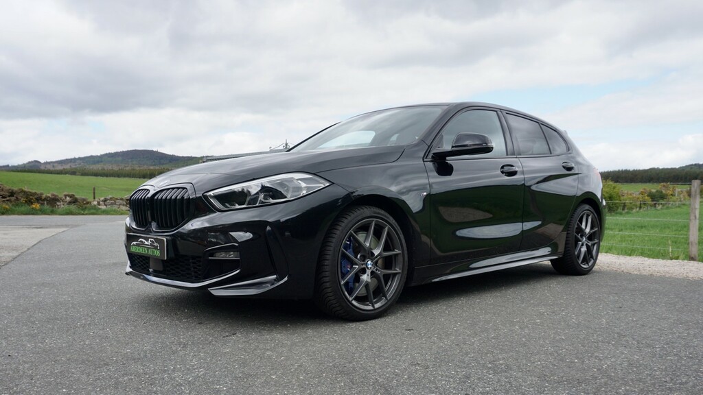BMW 1 Series Hatchback 1.5 118I M Sport 202121 BA21FHX Black #3