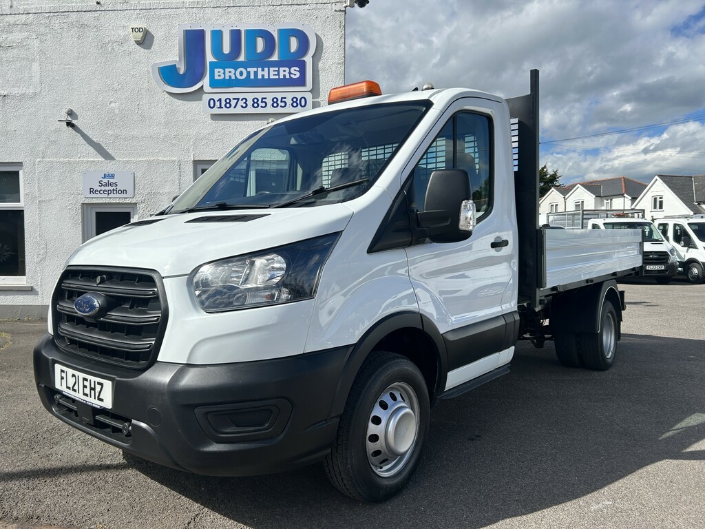 Ford Transit Custom 2.0 Tdci Ecoblue 130Ps Single Cab Twin Rear Wheel 