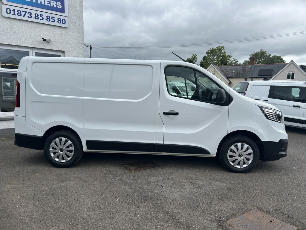 Renault Trafic Business Sl28 120Ps L1 H1 Swb Air Con ML72HTP #5