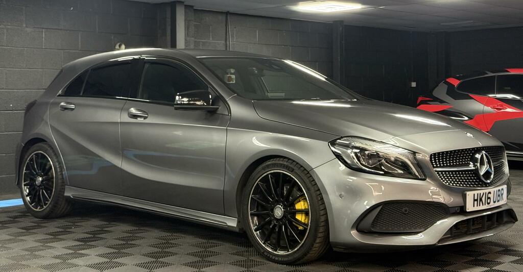 Mercedes-Benz A Class 2.1 A200d Amg Line Premium Hatchback HK16UBR Grey #2