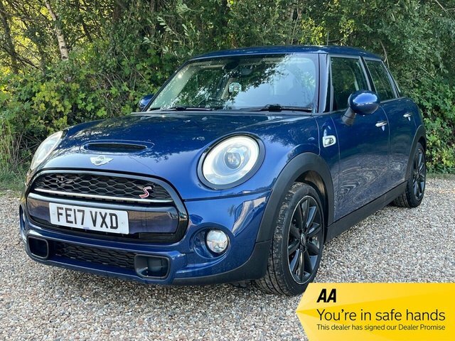 Mini Hatch Cooper S Hatchback Blue