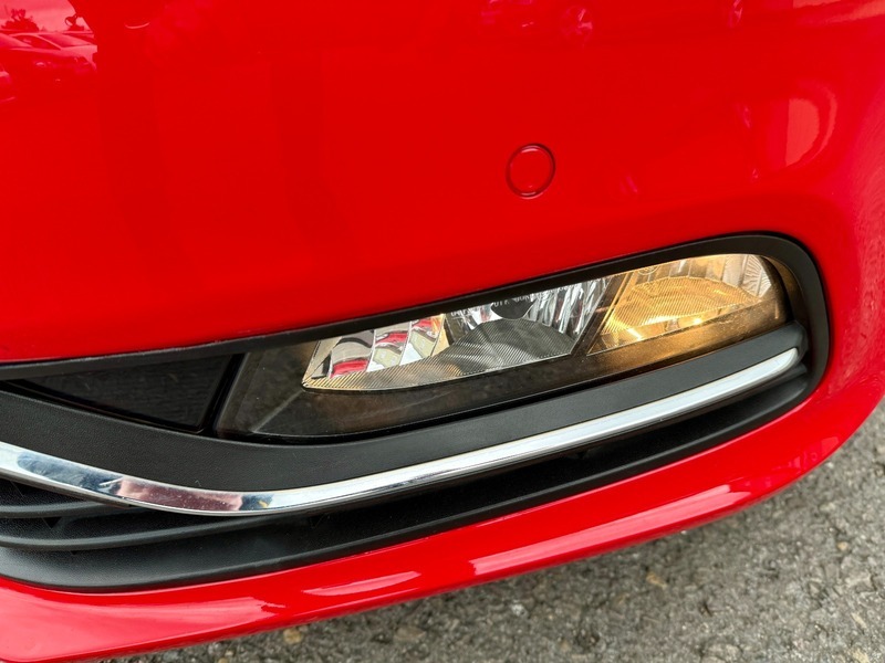 Volkswagen Polo Match Tsi 20 Taxfshp BJ16HZF Red #6