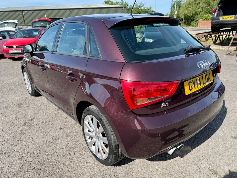 Audi A1 Sportback Tfsi Sport Pt GY14LGK Red #3