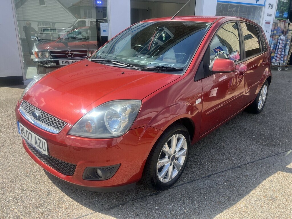 Ford Fiesta Zetec Climate Red #6