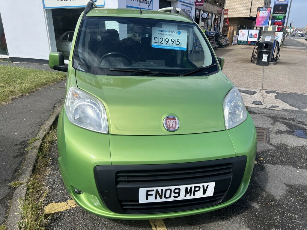 Fiat Qubo Multijet Dynamic Dualogic Red #8