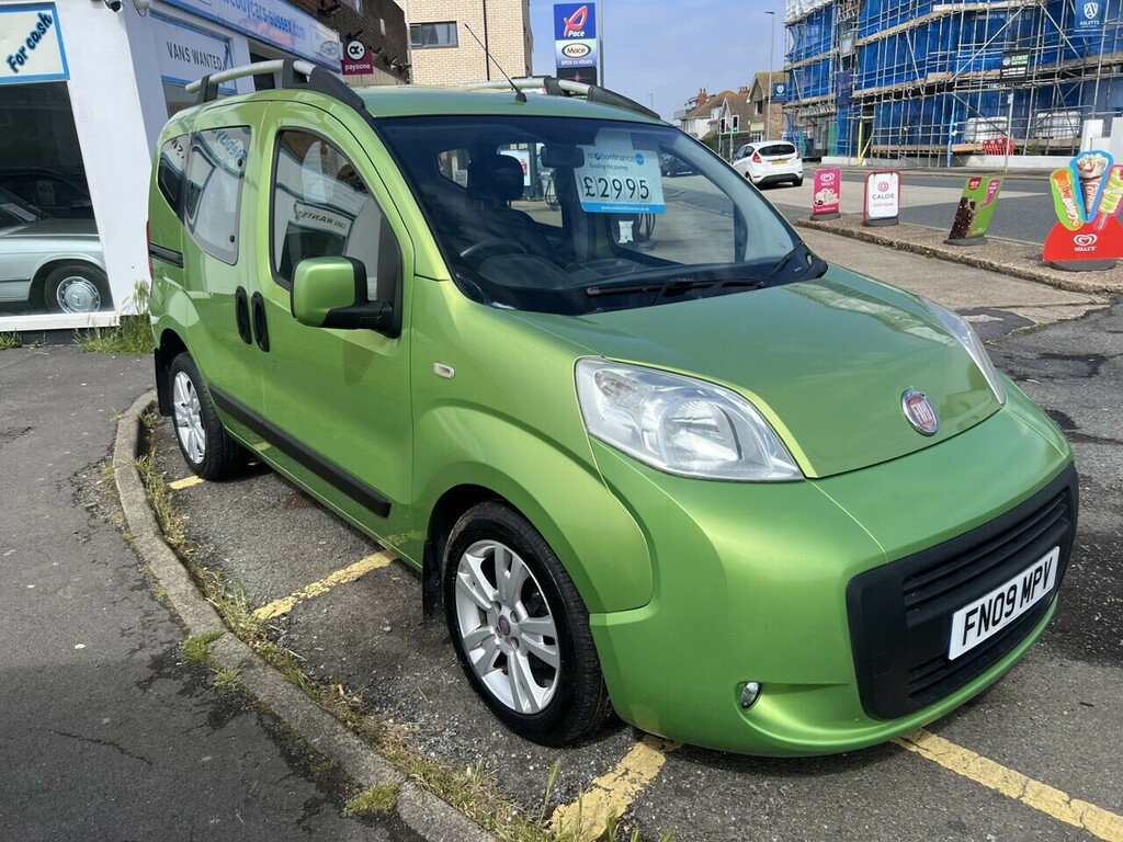 Fiat Qubo Mpv Green