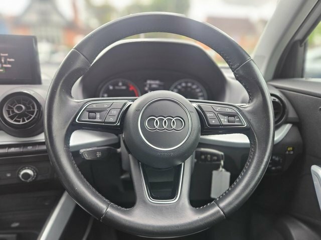 Audi Q2 1.6 Tdi Se Suv Euro 6 Ss 116 KT18HPE White #6