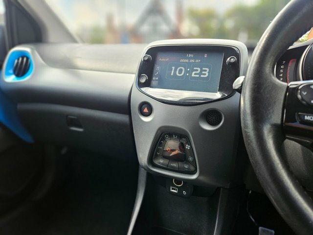 Toyota Aygo 1.0 Vvt-i X-trend Hatchback Euro FA19UVK Blue #4