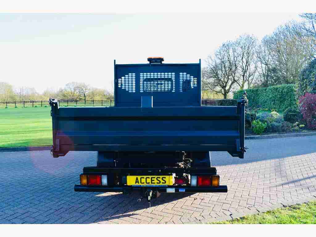 Isuzu Tipper Tipper N35.125se LT73EVL White #3