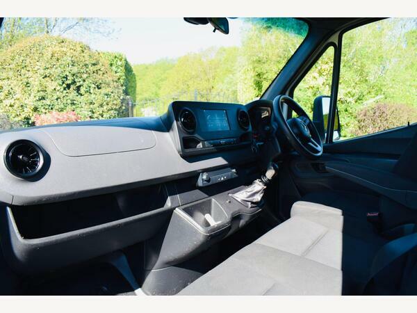 Mercedes-Benz Sprinter Tipper Cage Tipper 315 Progressive Rwd L2 White