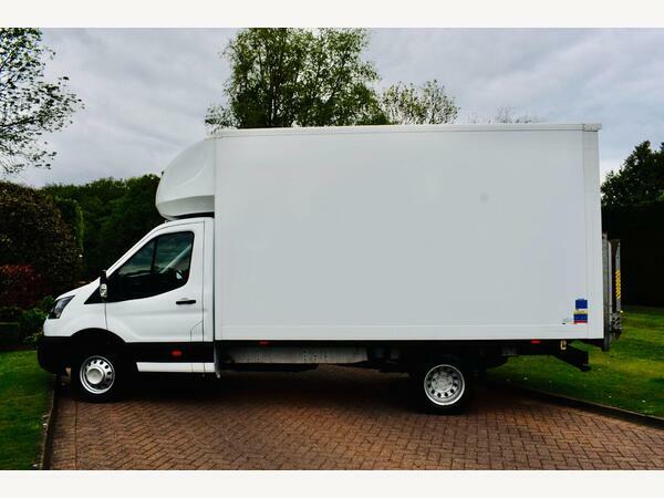 Ford Transit Custom Luton Luton 350 Ecoblue Hd Rwd L4 Euro 6 BK24LPL White #2
