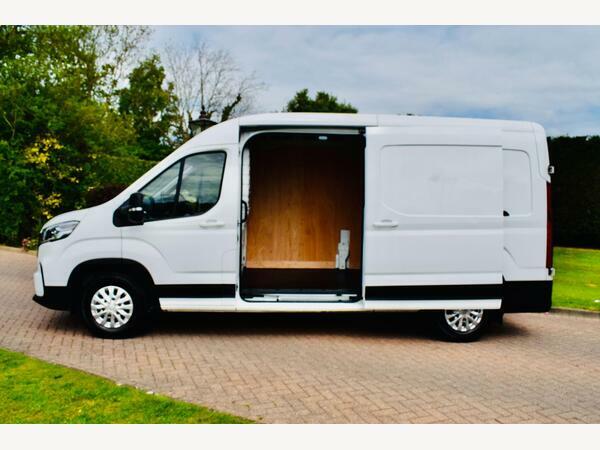 Maxus Deliver 9 Panel Van 2.0 D20 Lux Fwd L3 H2 Euro 6 S S YX24XPA White #3