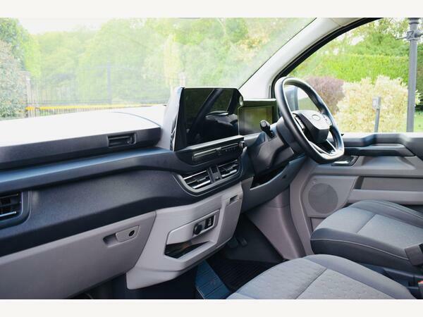Ford Transit Custom Panel Van 2.0 320 Ecoblue Limited L2 H1 Euro CE74XPJ Grey #5