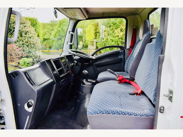 Isuzu Tipper N35.125te Cage Tipper KV22EYL White #3