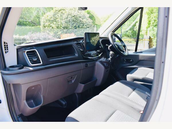 Ford Transit Custom Panel Van 2.0 350 Ecoblue Mhev Trend Panel Van FJ73RVN White #4