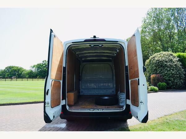 Maxus Deliver 9 Panel Van 2.0 D20 Lux Panel Van White #5