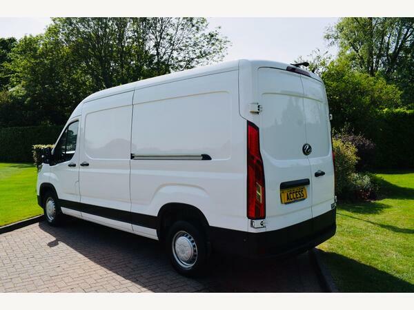 Maxus Deliver 9 Panel Van 2.0 D20 Lux Panel Van White #3