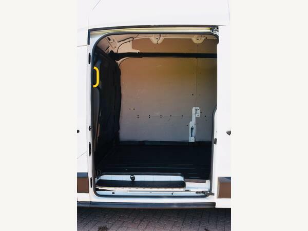 Ford Transit Custom Panel Van 2.0 350 Ecoblue Trend Rwd L4 H3 Euro 6 CE22YLK White #3