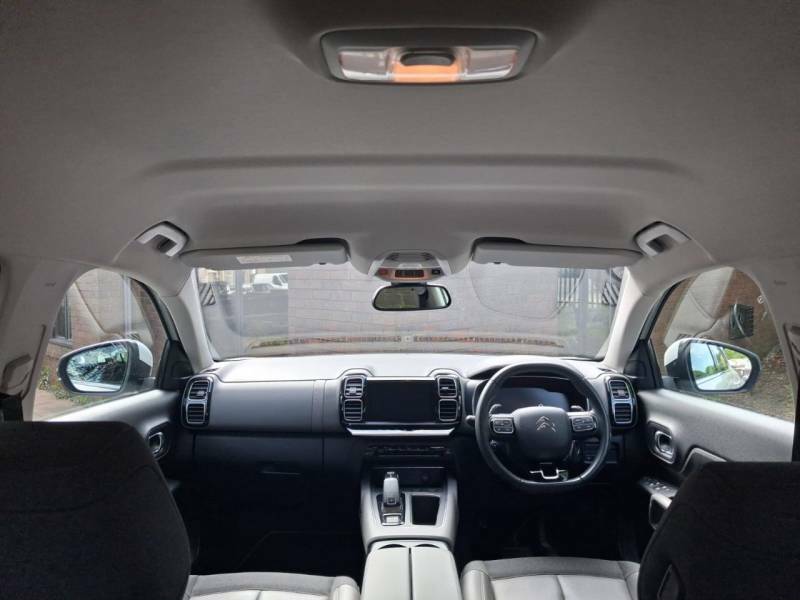 Ford Kuga 1.5 Ecoblue Titanium Edition - 2021 21 YV21RWU White #2