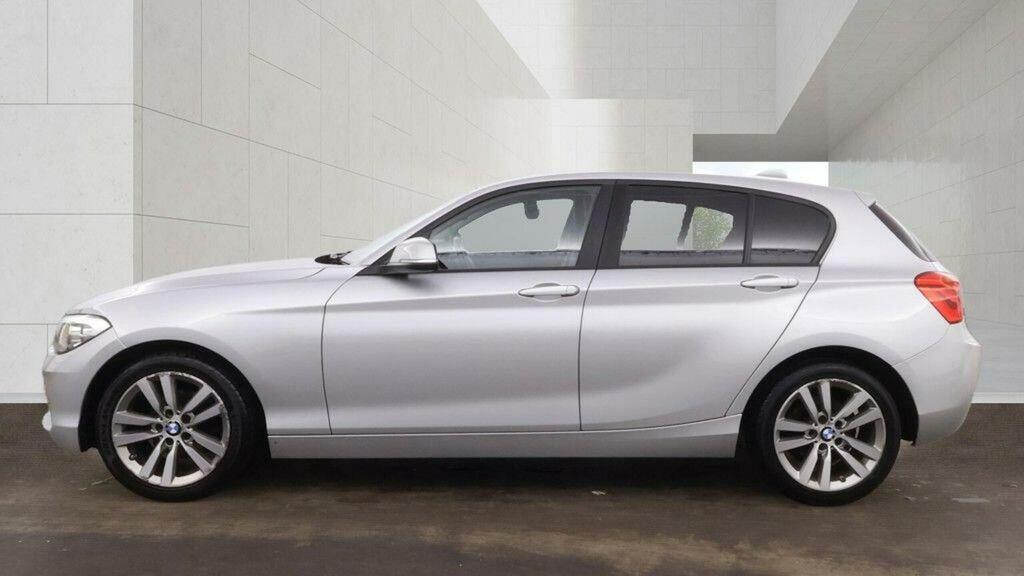 BMW 1 Series Hatchback 2.0 118D Sport Euro 6 Ss 20 YC67MPZ Silver #3