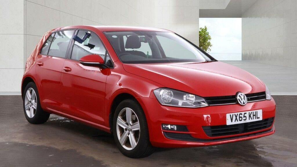 Volkswagen Golf Hatchback 1.4 Tsi Bluemotion Tech Match Euro 6 S Red
