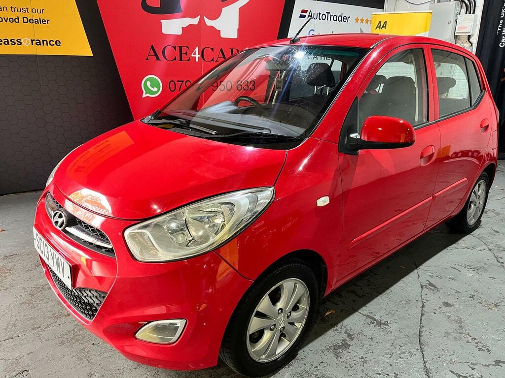 Hyundai I10 Hatchback 1.2 Active Euro 5 201313 Red