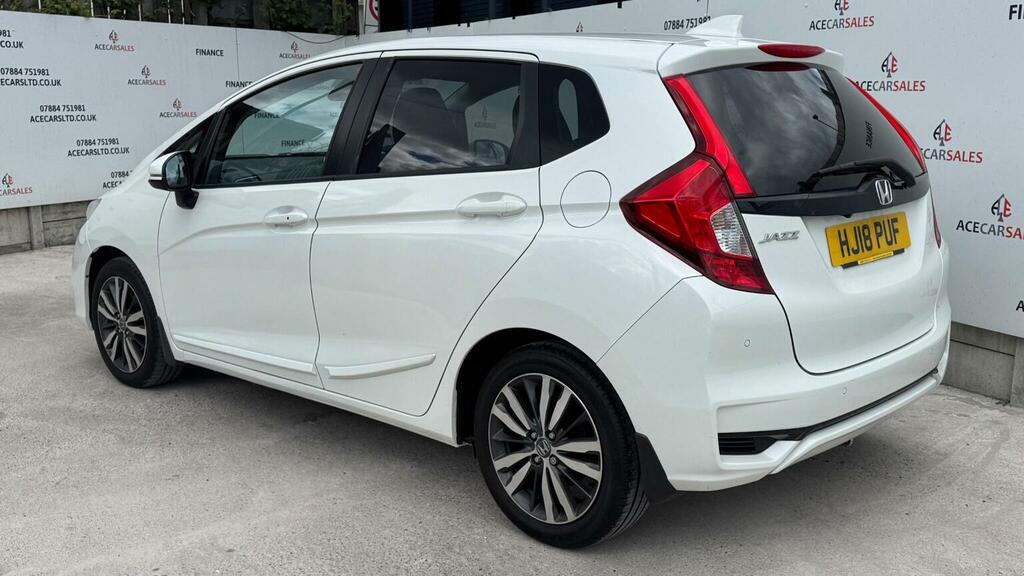 Honda Jazz Hatchback 1.3 I-vtec Ex Euro 6 Ss 201818 HJ18PUF White #6
