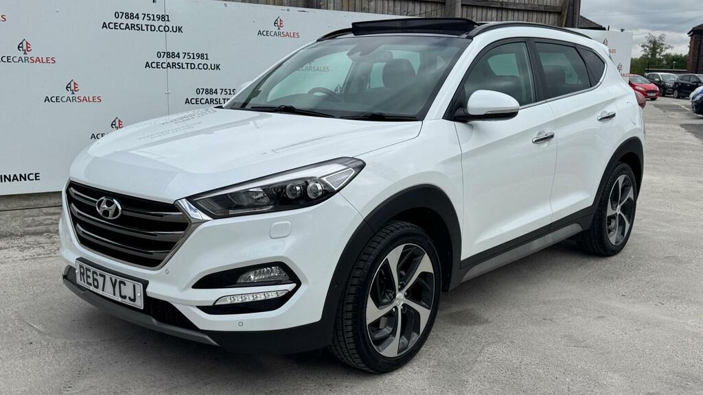 Hyundai Tucson Suv 2.0 Crdi Premium Se 4Wd Euro 6 2018 White #4
