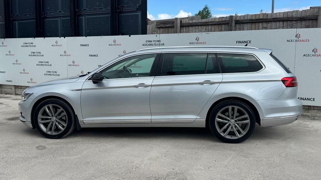 Volkswagen Passat Estate 2.0 Bitdi Bluemotion Tech Gt Dsg 4Motion Eu AK15ZFF Silver #5