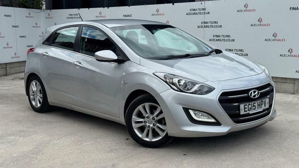 Hyundai I30 Hatchback 1.6 Crdi Blue Drive Se Euro 6 Ss Silver