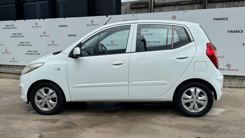 Hyundai I10 Hatchback 1.2 Active Euro 5 201262 YT62YRF White #5